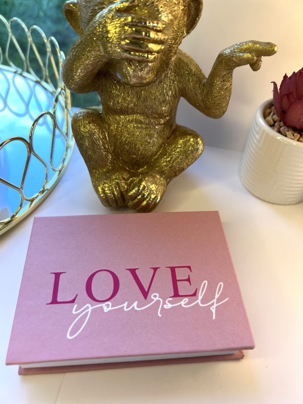 Love yourself roze